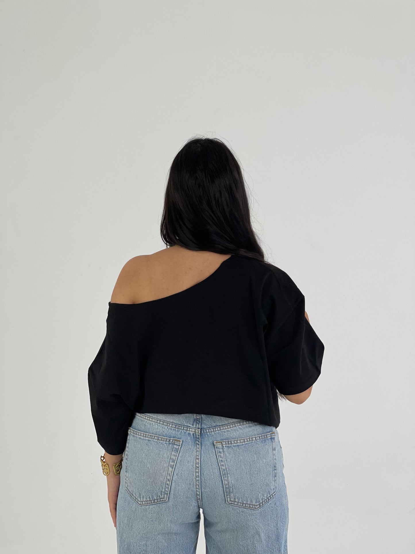 Black Star Off-Shoulder Tee